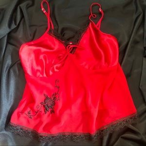 VTG 80’s Rose & Lace Cami🥀